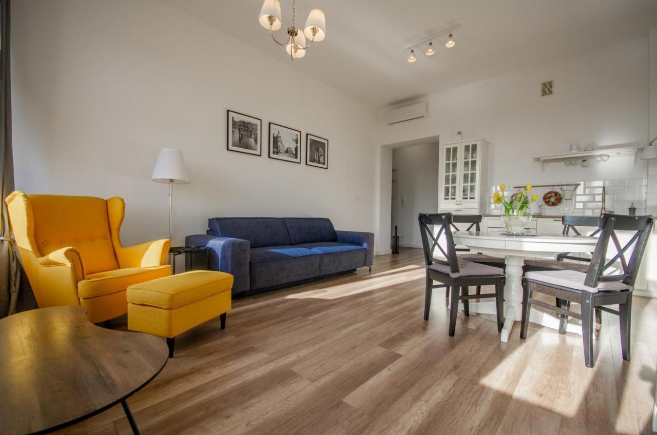 Inpoint Wielopole 32 Boutique Apartments Old Town&Kazimierz District Krakau Buitenkant foto