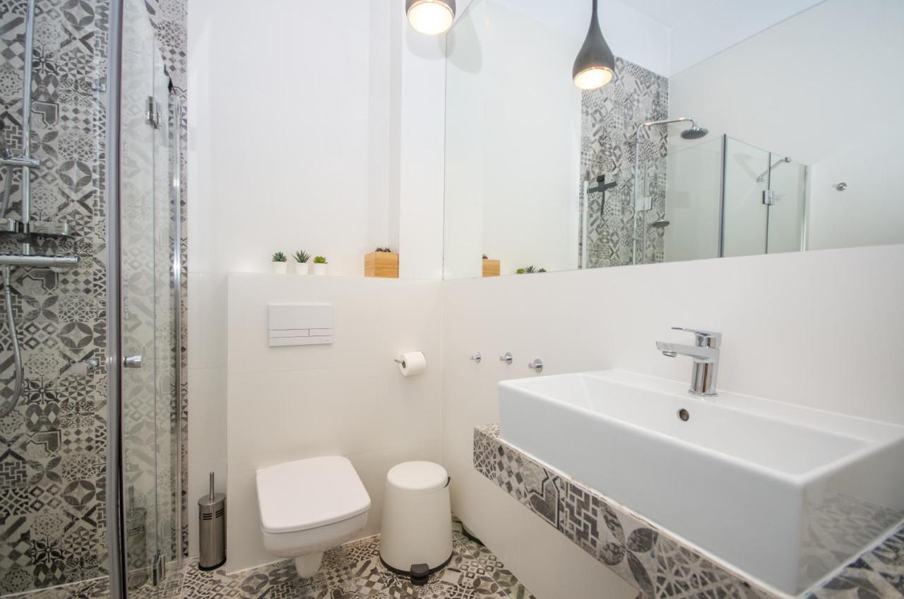 Inpoint Wielopole 32 Boutique Apartments Old Town&Kazimierz District Krakau Buitenkant foto