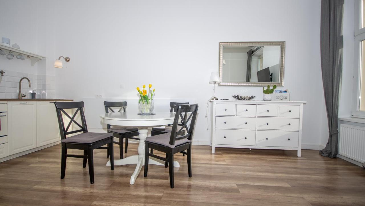 Inpoint Wielopole 32 Boutique Apartments Old Town&Kazimierz District Krakau Buitenkant foto